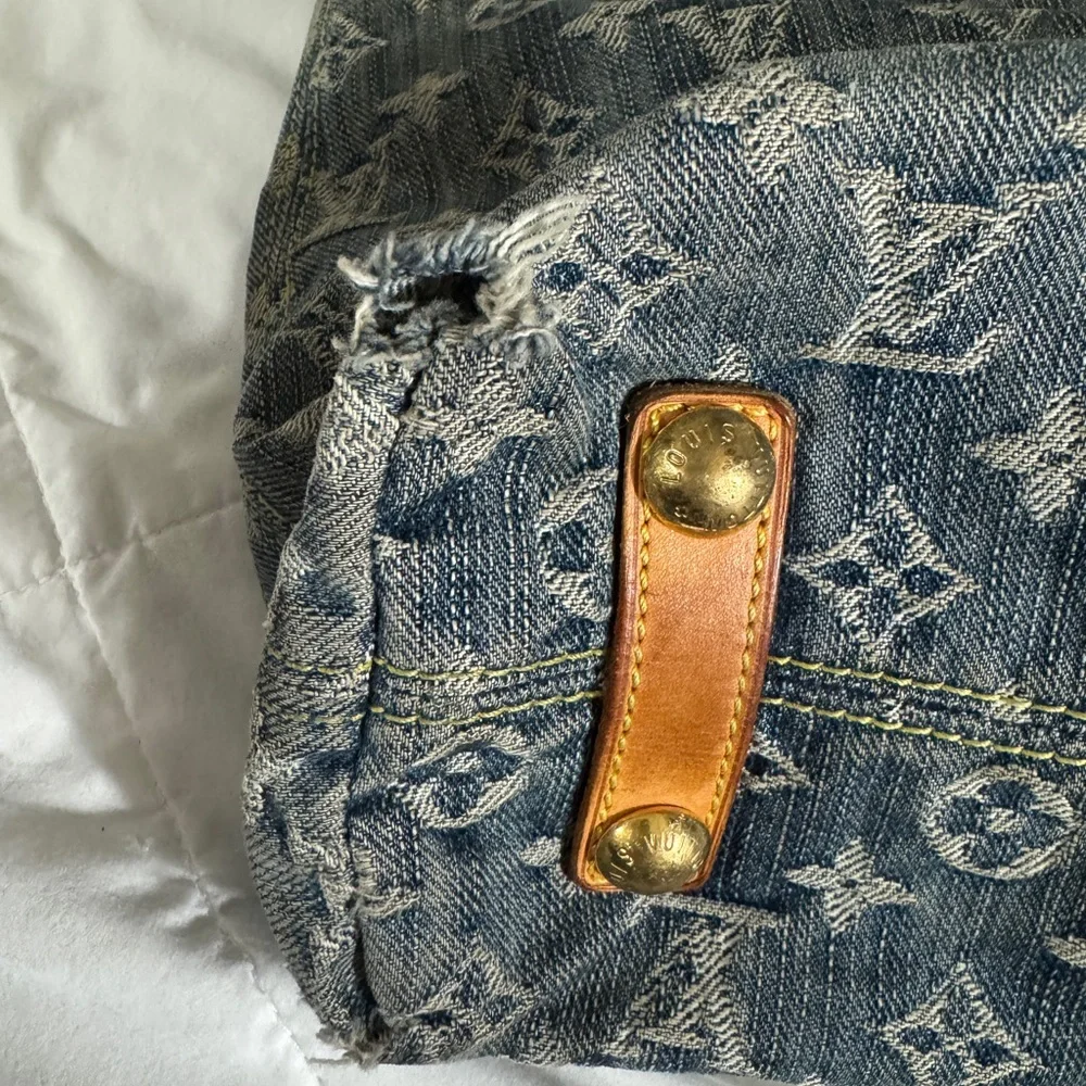 Louis Vuitton Denim Baggy GM - Picture 5 of 13